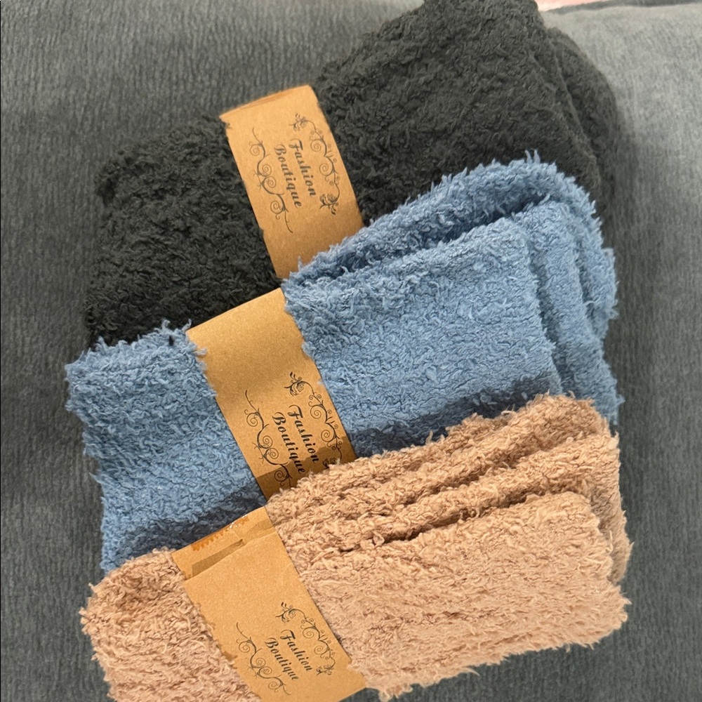 Cozy Cabincore Textured Fuzzy Comfort Socks Set in Black, Blue, and Tan